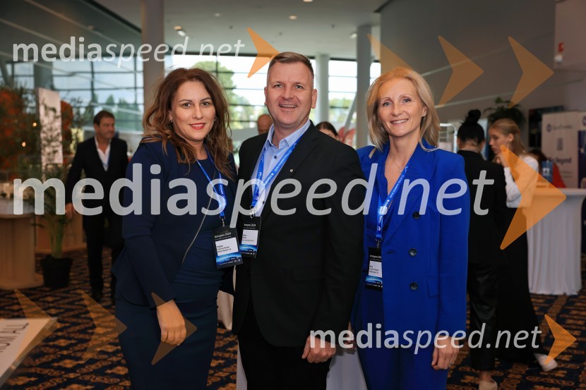  Tatjana  Vogrinec Burgar, predsednica uprave, Elektro Maribor; dr. Simon Rečnik, direktor Trdnih izdelkov in član uprave Leka d.d.;  Nina Ermec Pangerl, Celjski sjem s.d.Managerski kongres 2024, drugi dan