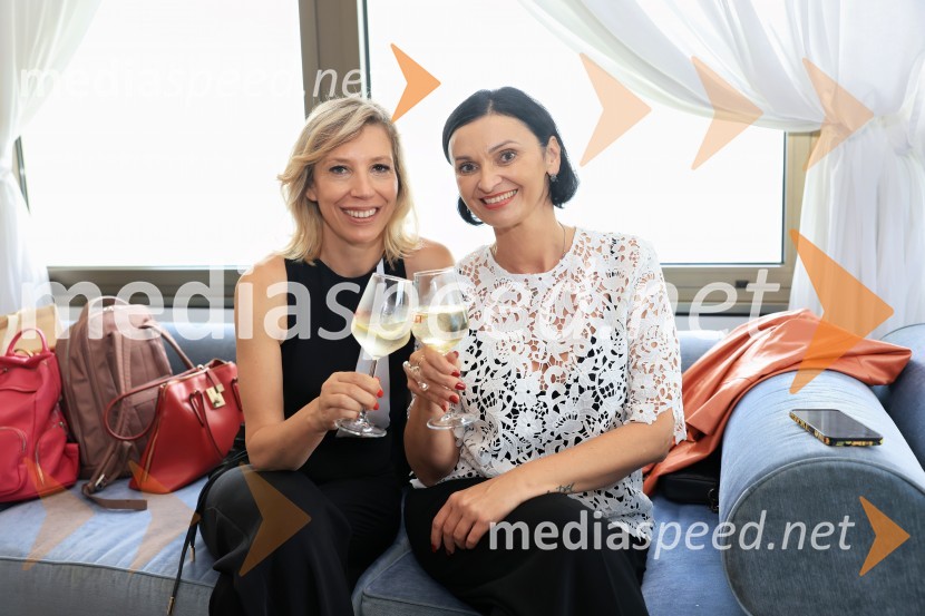  Mojca Balanč, mentorica, trenerka, coachinja in svetovalka, BOC Institute;  Simona Špilak, direktorica, BOC InstituteManagerski kongres 2024, drugi dan