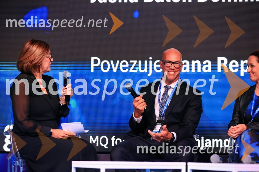  Jana Repanšek, CEF;  Luka Podlogar, NLB SkladiManagerski kongres 2024, drugi dan