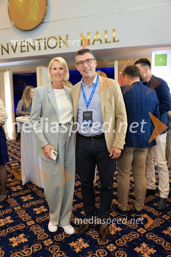  Petra Juvančič, izvršna direktorica, Združenje Manager;  ... Managerski kongres 2024, drugi dan