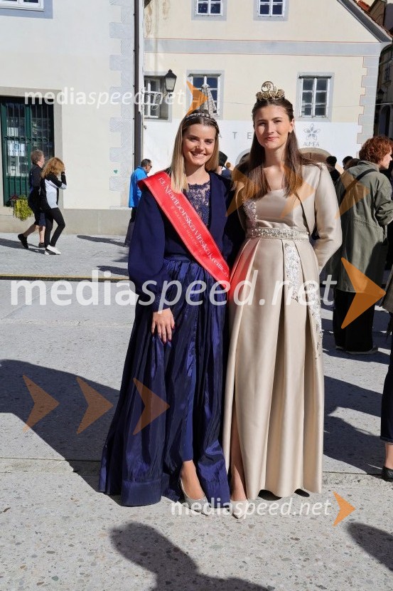  Maruša Mukenauer, Mariborska vinska kraljica 2023;  Sanja Ferjančič, 27. Vinska kraljica Slovenije 2024Svečana trgatev Najstarejše trte 2024