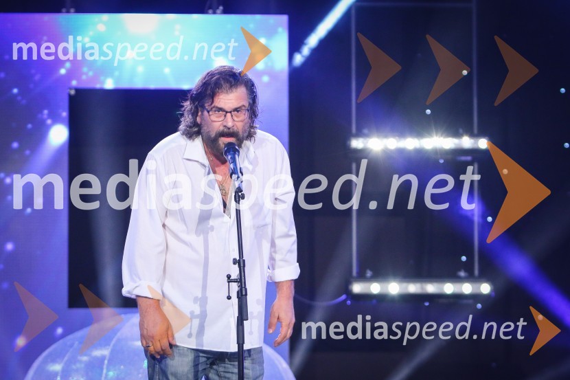 Umrl je pevec skupine Šukar Igor Misdaris