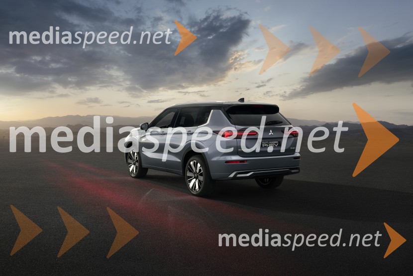 Mitsubishi Motors Europe premierno predstavlja svojo zastavonošo - novega Outlander PHEV-a