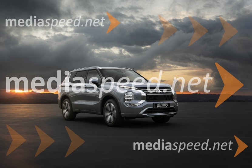 Mitsubishi Motors Europe premierno predstavlja svojo zastavonošo - novega Outlander PHEV-a