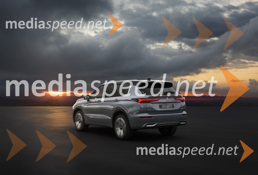 Mitsubishi Motors Europe premierno predstavlja svojo zastavonošo - novega Outlander PHEV-a