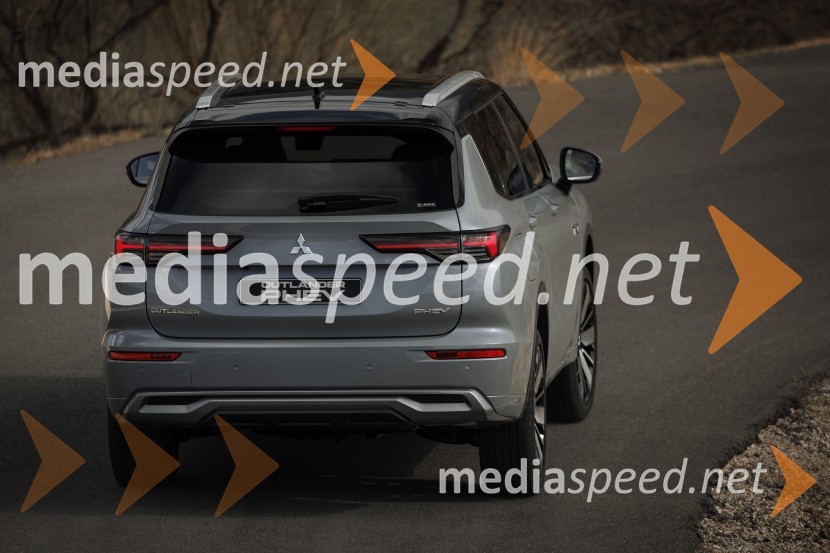 Mitsubishi Motors Europe premierno predstavlja svojo zastavonošo - novega Outlander PHEV-a