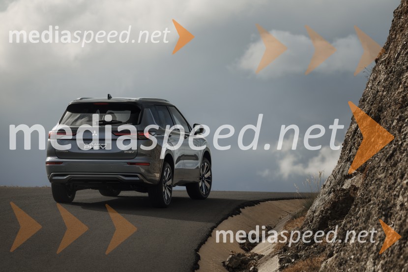 Mitsubishi Motors Europe premierno predstavlja svojo zastavonošo - novega Outlander PHEV-a