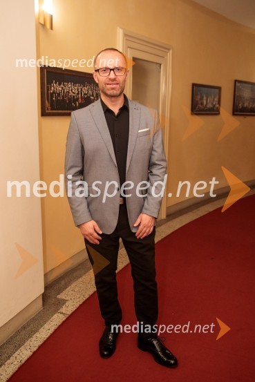  Klemen Valter, poslovni vodja programa, SNG Opera in Balet LjubljanaPremiera komične opere Falstaff v SNG Opera in balet Ljubljana