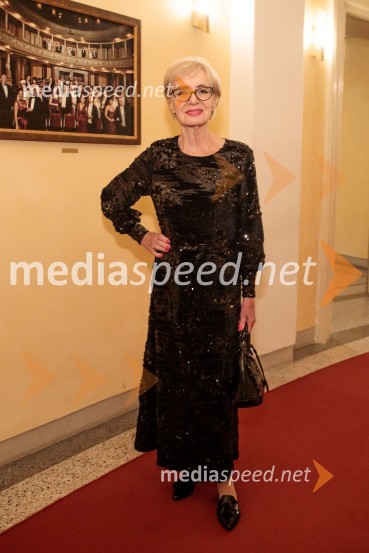  Metka  Premerl, slavistkaPremiera komične opere Falstaff v SNG Opera in balet Ljubljana