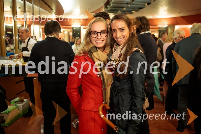  Maja Bobnar Majči, voditeljica;  ... Premiera komične opere Falstaff v SNG Opera in balet Ljubljana