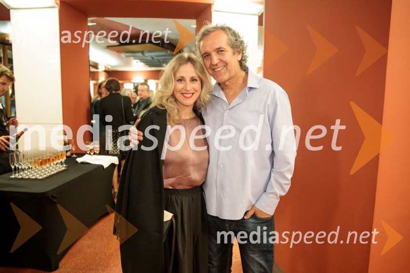  Martina  Zadro, operna pevka;  Zvonko NovoselPremiera komične opere Falstaff v SNG Opera in balet Ljubljana