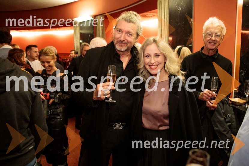  Renato Zanella, baletni plesalec, koreograf in režiser;  Martina  Zadro, operna pevkaPremiera komične opere Falstaff v SNG Opera in balet Ljubljana