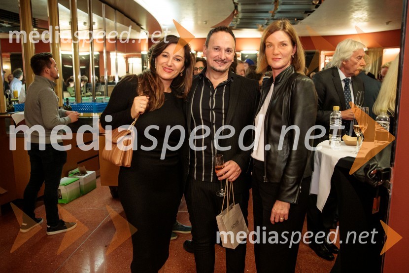  Gordana Hleb, operna pevka;  Dejan Maksimilijan Vrbančič, operni pevec;  ... Premiera komične opere Falstaff v SNG Opera in balet Ljubljana