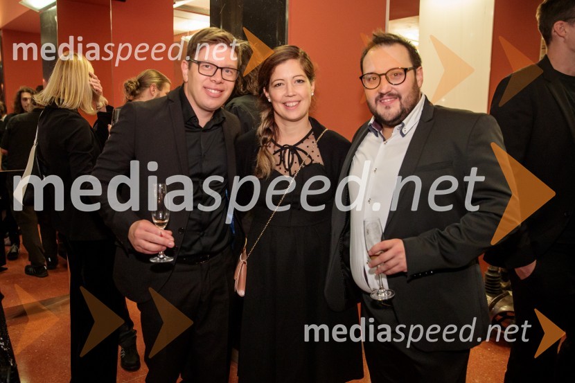  ... ;  ... ;  Aljaž Žgavc, operni pevecPremiera komične opere Falstaff v SNG Opera in balet Ljubljana