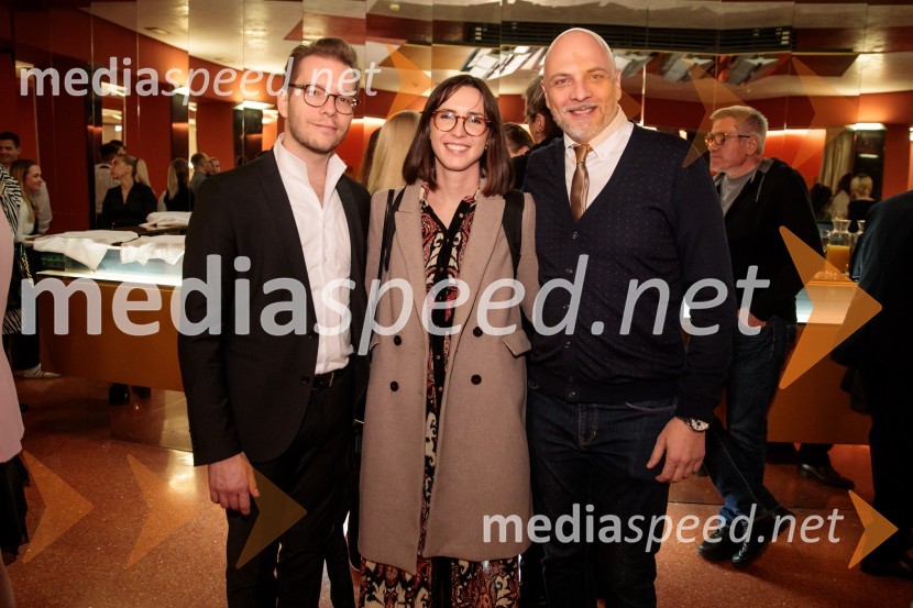  Ayrton Desimpelaere, belgijski dirigent;  Eva Arh, flavtistka;  Nebojša Babić, operni pevec, basPremiera komične opere Falstaff v SNG Opera in balet Ljubljana