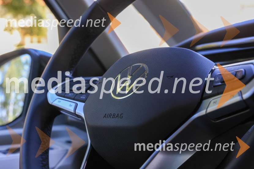 VOLKSWAGEN GV MULTIVAN L2 2.0 TDI