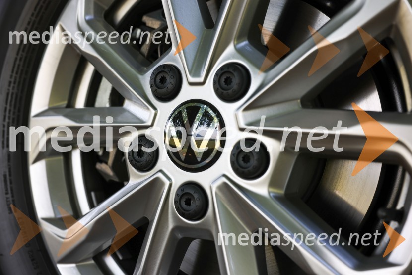 VOLKSWAGEN GV MULTIVAN L2 2.0 TDI