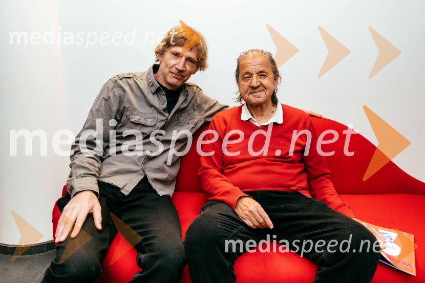  Dejan Spasić, režiser;  Emil  Filipčič, avtor besedilaVeselja dom, premiera komedije v SLG Celje