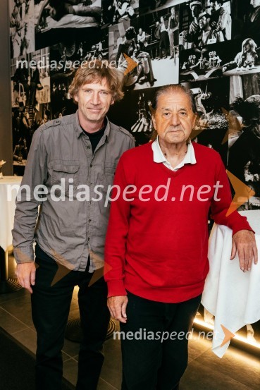  Dejan Spasić, režiser;  Emil  Filipčič, avtor besedilaVeselja dom, premiera komedije v SLG Celje