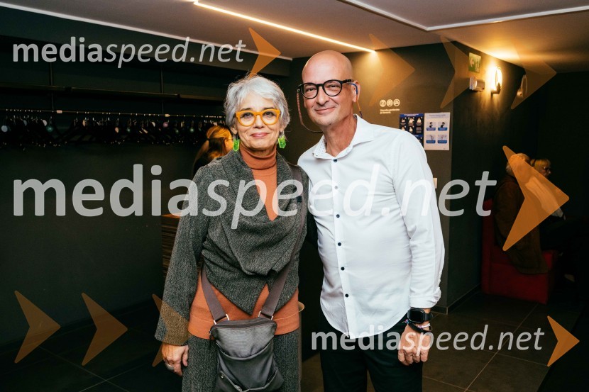  Alja Predan, selektorica, Teden slovenske drame;  Miha Golob, direktor, SLG CeljeVeselja dom, premiera komedije v SLG Celje