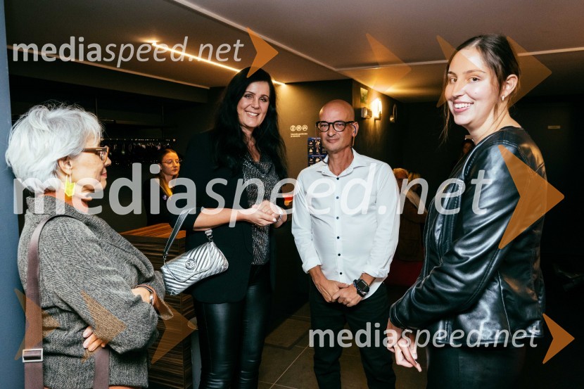  Alja Predan, selektorica, Teden slovenske drame;  Janja Sluga, poslanka Gibanje Svoboda;  Miha Golob, direktor, SLG Celje;  ... Veselja dom, premiera komedije v SLG Celje