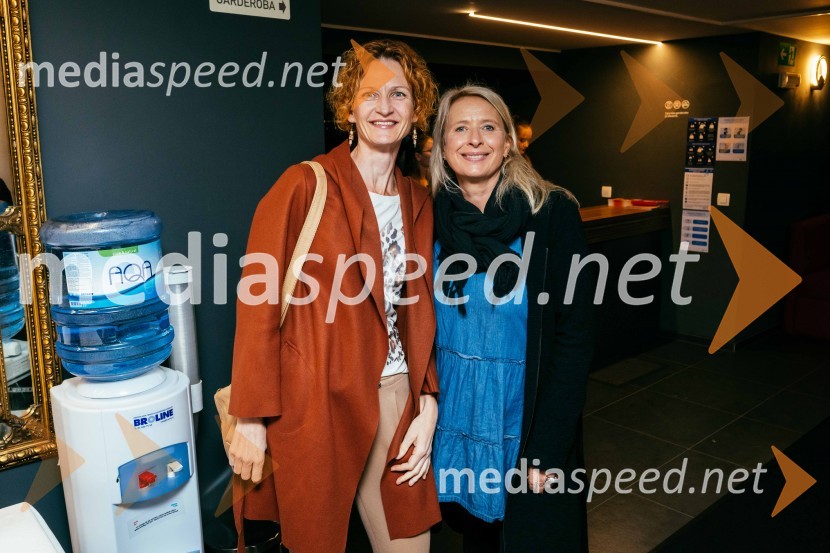  Lea Toman, vodja uprave, SLG Celje;  Tatjana Doma, dramaturginja SLG CeljeVeselja dom, premiera komedije v SLG Celje