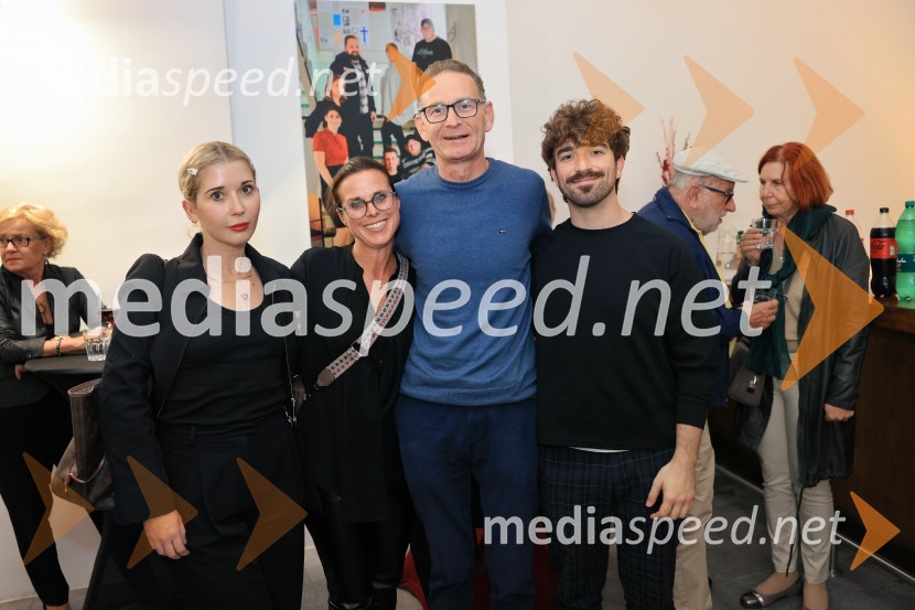  Eva Mahkovic, dramaturginja in avtorica;  Petra Hrastar, MGL;  ... ;  ... Radost, premiera drame, Mestno gledališče Ptuj