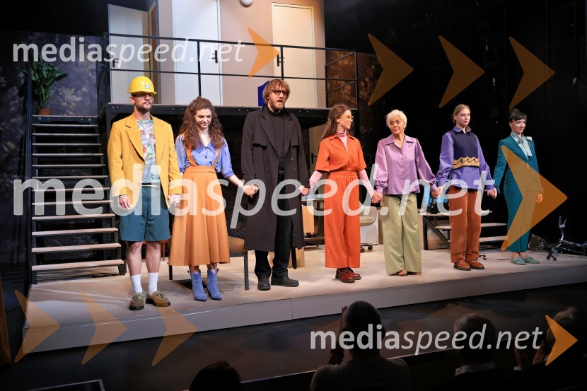  Jernej Gašperin, igralec;  Diana  Kolenc, igralka;  Matej   Puc, igralec;  Nina Rakovec, igralka, pevka;  Mirjam Korbar, igralka;  Klara Kuk, igralka, manekenka;  Mojca Funkl, igralkaRadost, premiera drame, Mestno gledališče Ptuj