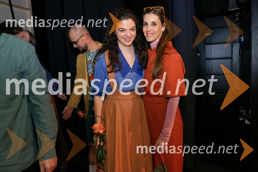  Diana  Kolenc, igralka;  Nina Rakovec, igralka, pevkaRadost, premiera drame, Mestno gledališče Ptuj