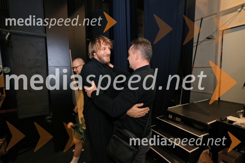  Matej   Puc, igralec;  Peter Srpčič, direktor, Mestno gledališče PtujRadost, premiera drame, Mestno gledališče Ptuj