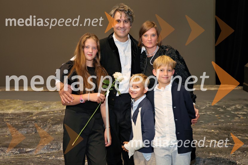  ... ;  ... ;  Luka Ortar, operni pevec;  ... ;  ... Lucia di Lammermoor, premiera opere v SNG Maribor