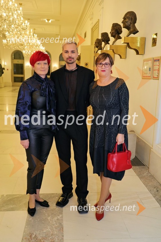  Valerija Grubelnik, Cvetličarna Grubelnik;  David Hojnik, modni oblikovalec DH fashion;  Lidija Divjak Mirnik, nekdanja direktorica ŠD UM in nekdanja poslanka DZ in aktualna mestna svetnica MOMLucia di Lammermoor, premiera opere v SNG Maribor