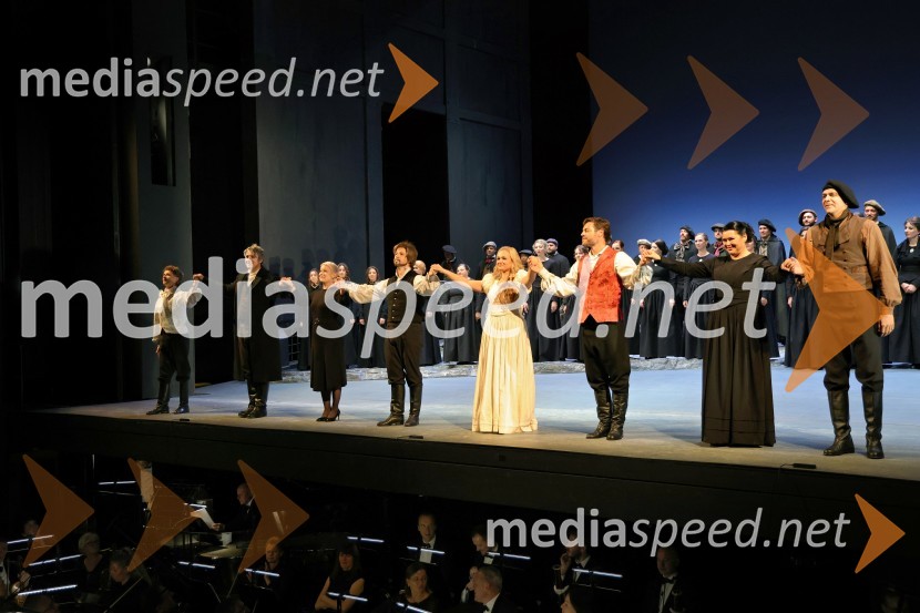  ... ;  Luka Ortar, operni pevec;  Zsuzsa Budavari Novak, zborovodkinja;  Martin Sušnik, operni solist;  Nina Dominko, operna pevka;  Luka  Brajnik, baritonist;  Dada Kladenik, pevka;  Bogdan  Stopar, operni solistLucia di Lammermoor, premiera opere v SNG Maribor