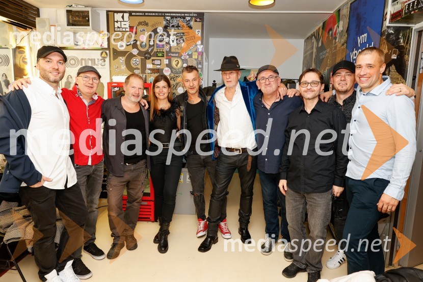  ... ;  ... ;  ... ;  ... ;  ... ;  Vlado Kreslin, glasbenik;  Vlado Poredoš, glasbenik, skupina Orlek;  ... ;  ... ;  ... Koncert ob 35-letnici skupine Orlek