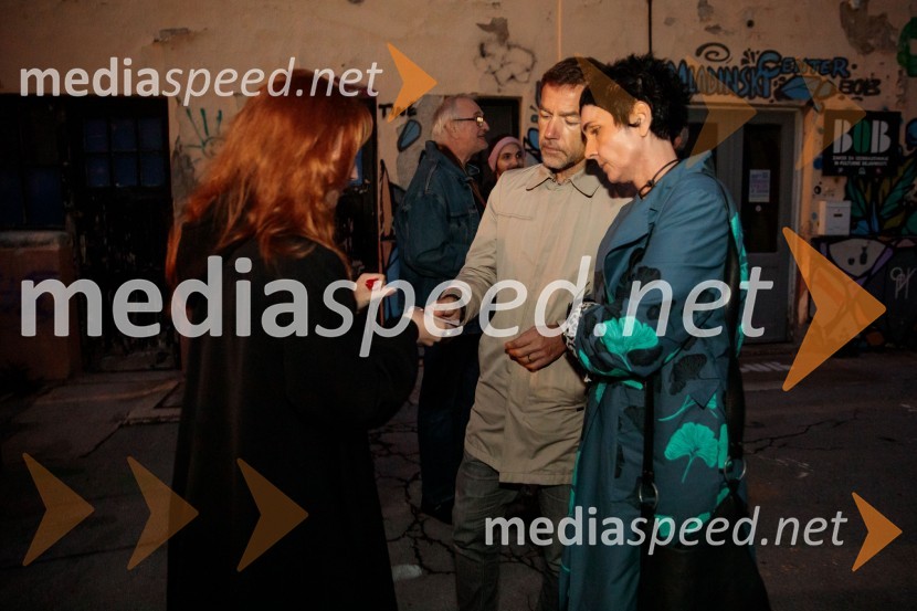  ... ;  Aleš Novak, umetniški direktor Festival Borštnikovo srečanje;  Tajka  Šnuderl NovakKje mi živimo, premiera avtorske predstave, SMG Ljubljana