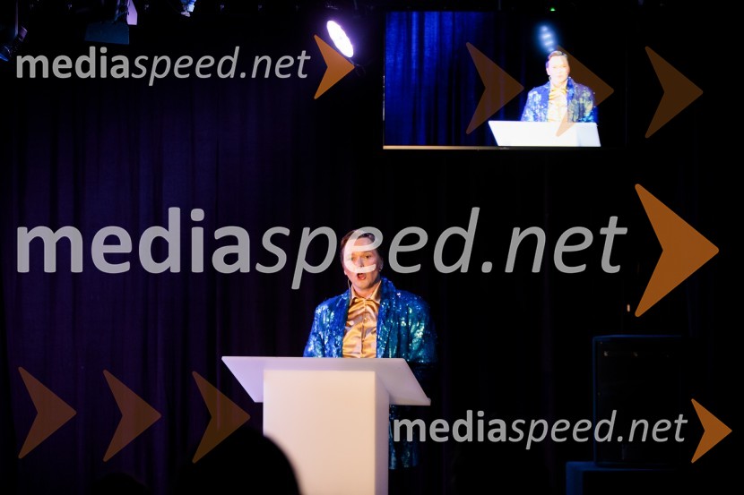  Stane Tomazin, igralecKje mi živimo, premiera avtorske predstave, SMG Ljubljana