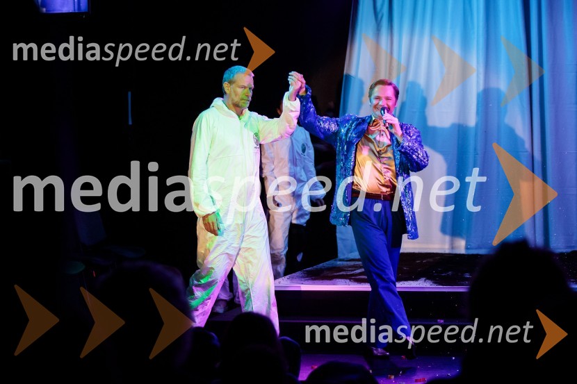  Matija  Vastl, igralec;  Stane Tomazin, igralecKje mi živimo, premiera avtorske predstave, SMG Ljubljana