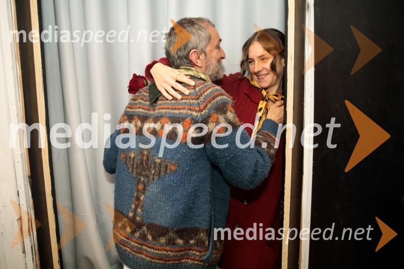  Ivan Peternelj, igralec;  Anja NovakKje mi živimo, premiera avtorske predstave, SMG Ljubljana