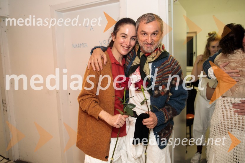  Daša Doberšek, igralka;  Ivan Peternelj, igralecKje mi živimo, premiera avtorske predstave, SMG Ljubljana
