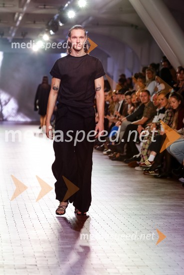 Devet modnih revij, ki so navdušile obiskovalce na prvem dnevu LJFW