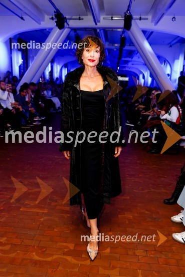  Tina Gorenjak, igralkaDevet modnih revij, ki so navdušile obiskovalce na prvem dnevu LJFW