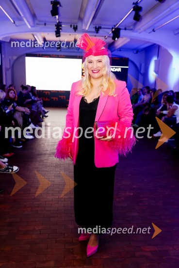  Danica Lovenjak, novinarka, voditeljicaDevet modnih revij, ki so navdušile obiskovalce na prvem dnevu LJFW