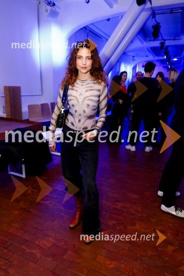  Inja Zalta, manekenka in igralkaDevet modnih revij, ki so navdušile obiskovalce na prvem dnevu LJFW