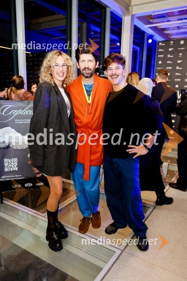  Ana Teržan - Anabel, pevka;  Tomaž Mihelič - Marlenna, član skupine Sestre;  ... Devet modnih revij, ki so navdušile obiskovalce na prvem dnevu LJFW