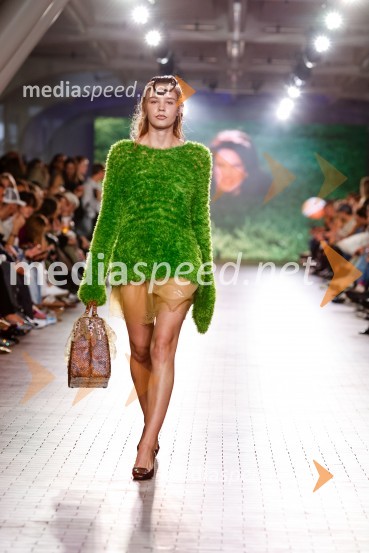 Devet modnih revij, ki so navdušile obiskovalce na prvem dnevu LJFW