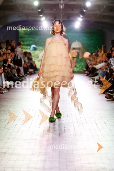 Devet modnih revij, ki so navdušile obiskovalce na prvem dnevu LJFW