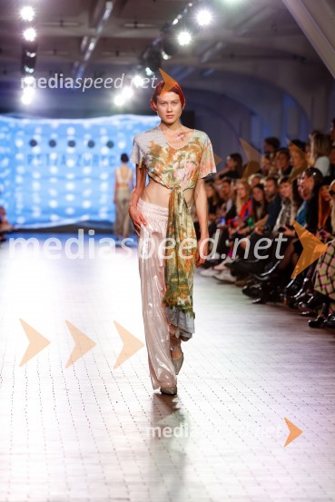  Andreja Slavič, Immortal ModelsDevet modnih revij, ki so navdušile obiskovalce na prvem dnevu LJFW