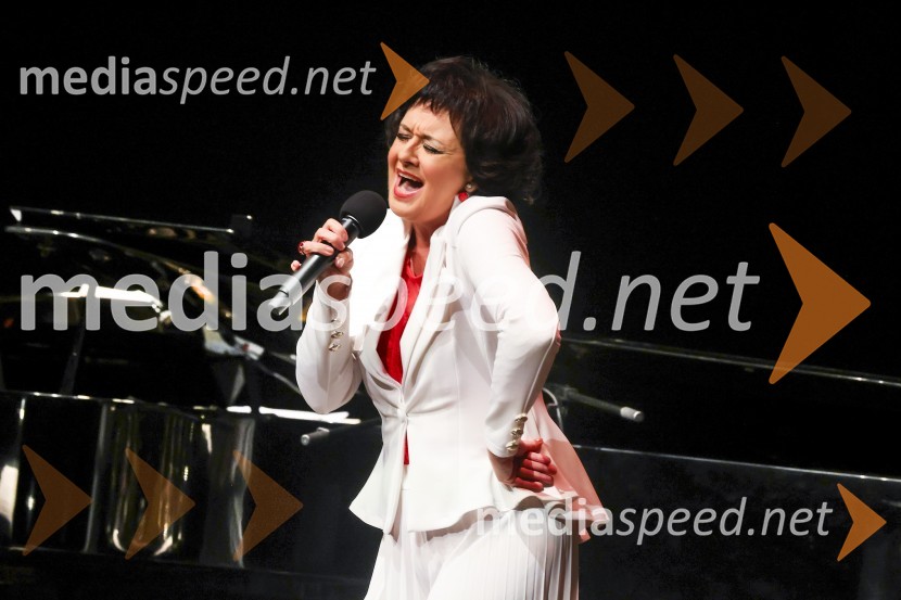  Lara Jankovič, igralkaSlavnostni koncert ob 75-letnici Radia Koper s podelitvijo nagrade Franeta Milčinskega Ježka