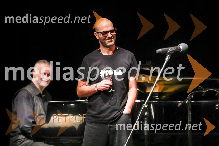  ... ;  Rudi Bučar, glasbenikSlavnostni koncert ob 75-letnici Radia Koper s podelitvijo nagrade Franeta Milčinskega Ježka