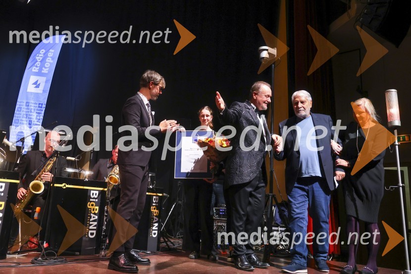  ... ;  Patrik Greblo, dirigent;  Boris Cavazza, igralec;  ... Slavnostni koncert ob 75-letnici Radia Koper s podelitvijo nagrade Franeta Milčinskega Ježka